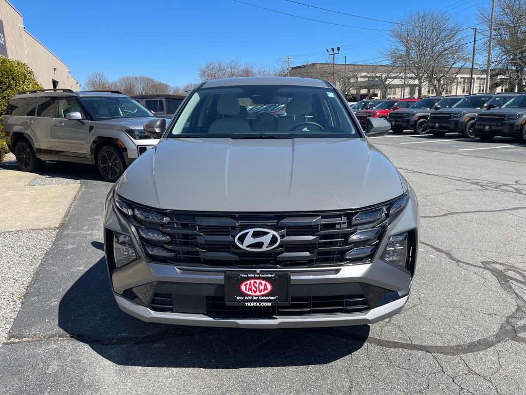 Certified 2025 Hyundai Tucson SE AWD/4WD image 2