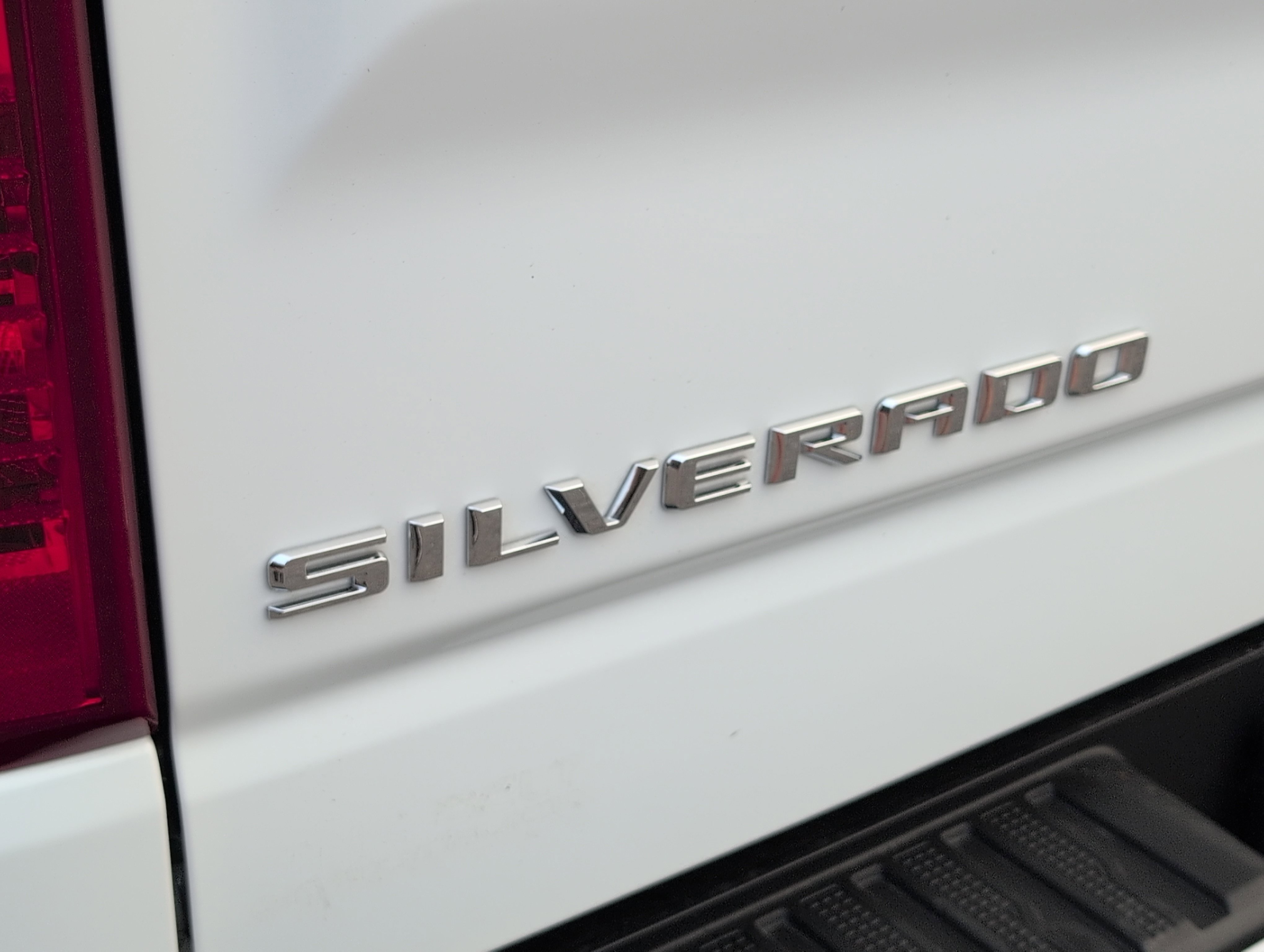 Used 2024 Chevrolet Silverado 1500 Custom image 28