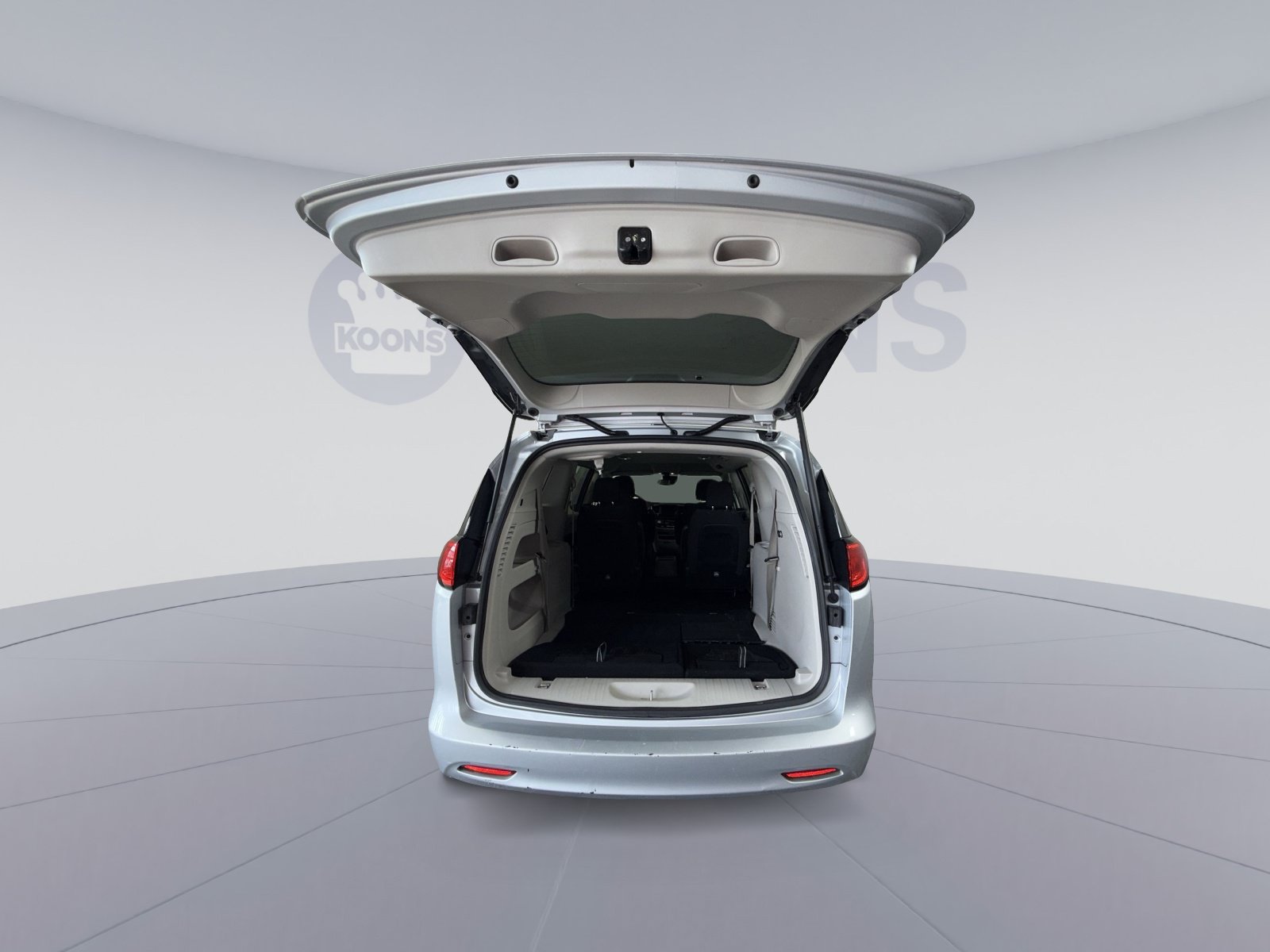 Used 2024 Chrysler Voyager LX FWD image 24