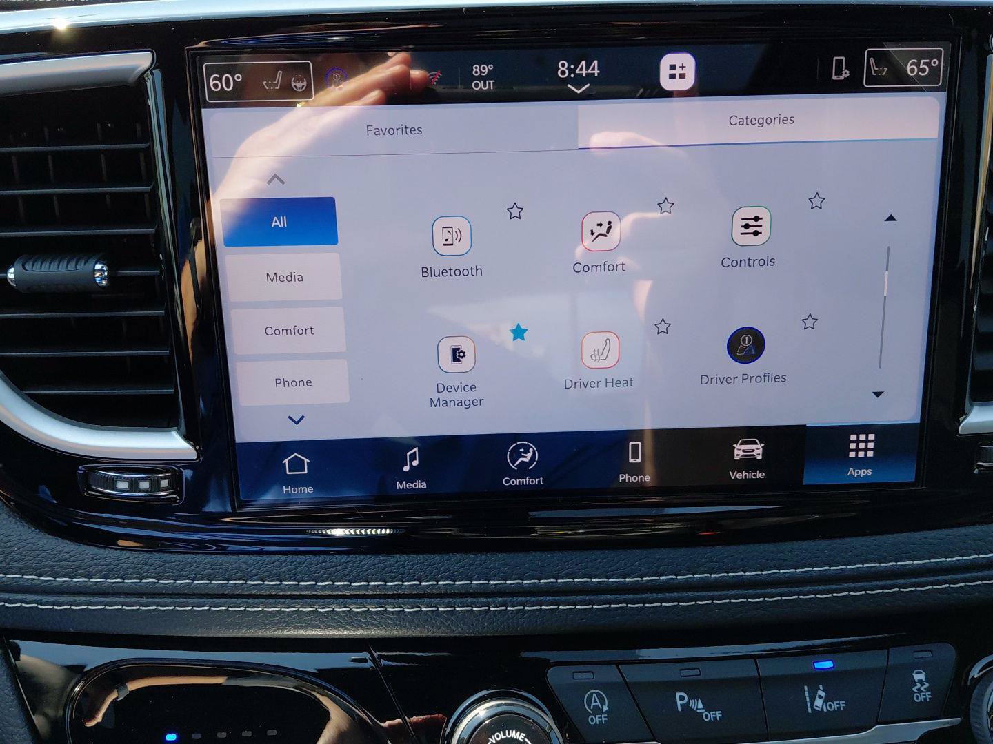 New 2026 Chrysler Pacifica Select AWD/4WD image 38