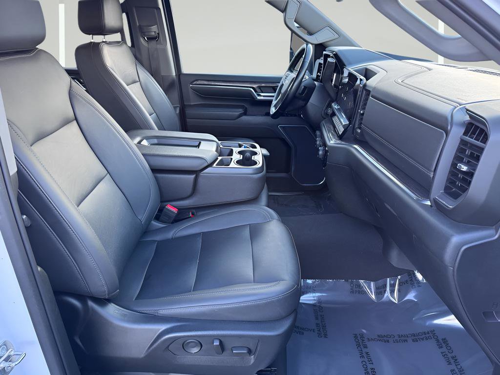 Used 2024 Chevrolet Silverado 2500 LTZ image 29