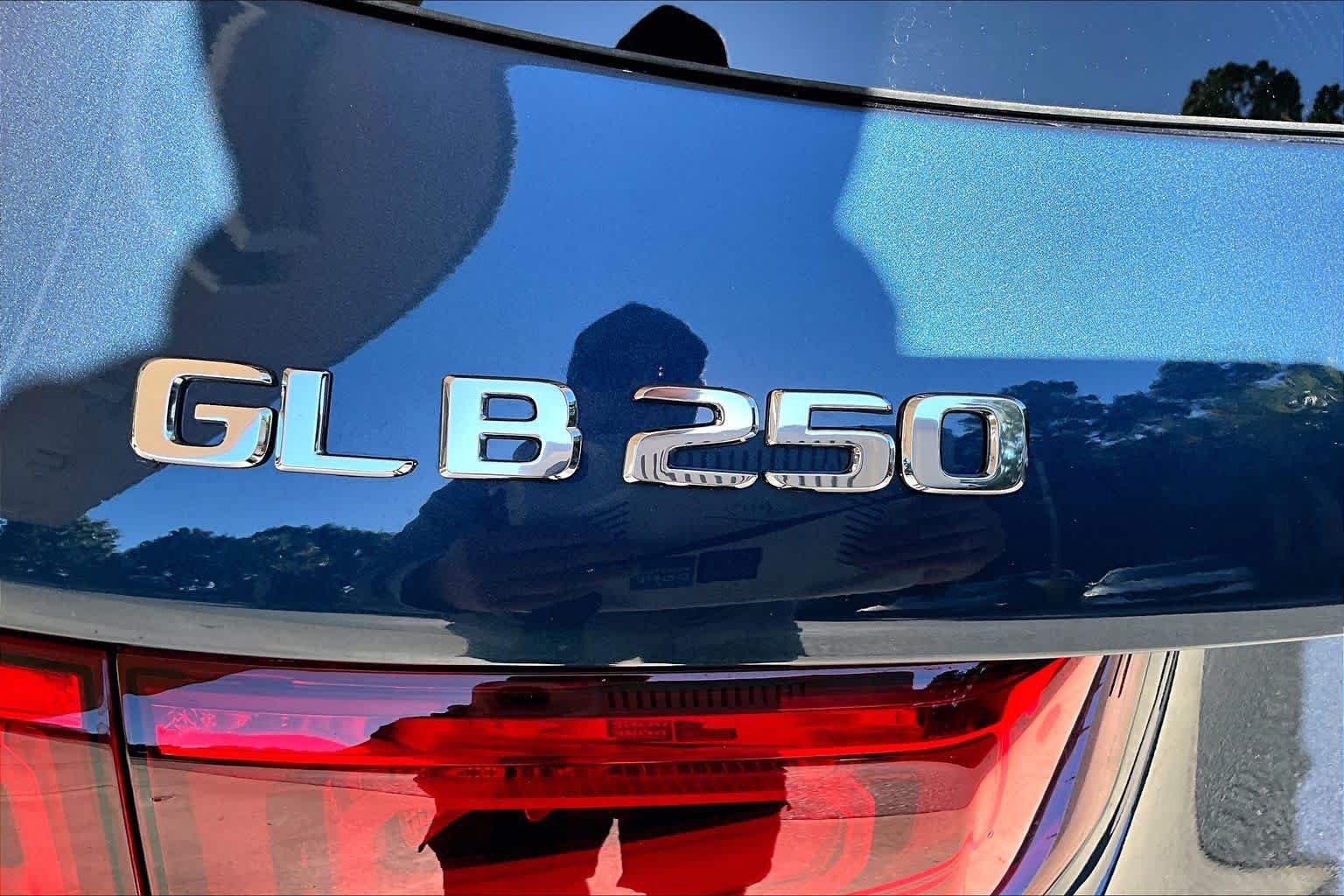 Certified 2021 Mercedes-Benz GLB 250 image 10