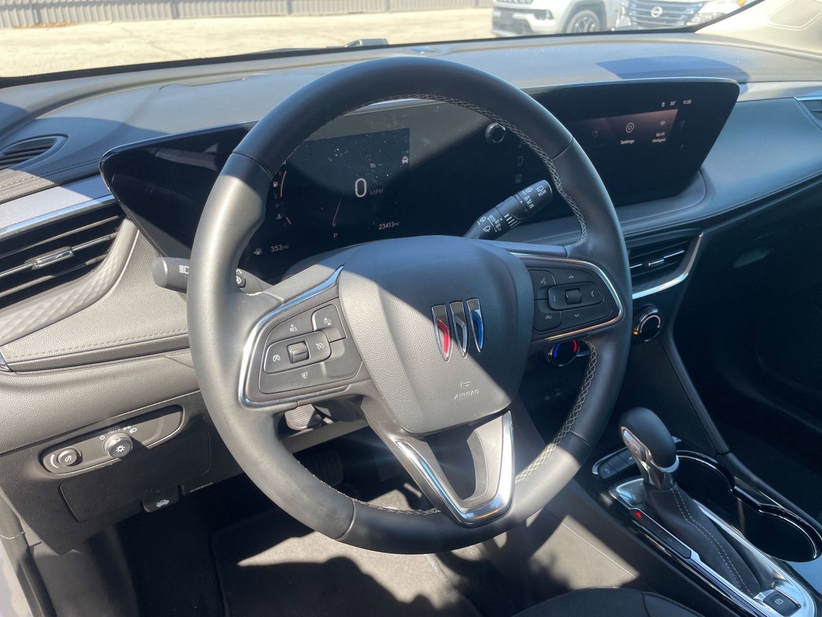 Used 2025 Buick Encore GX Preferred image 28
