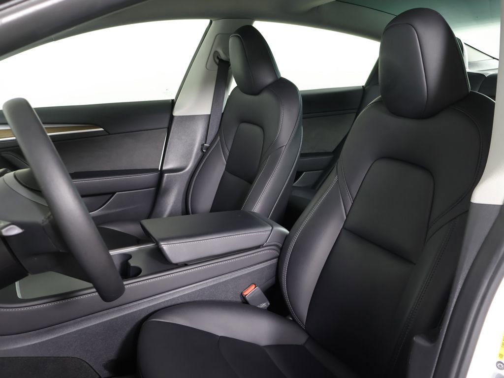 Used 2023 Tesla Model 3 Standard Range image 28