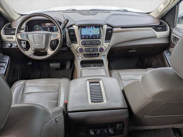 Used 2018 GMC Yukon XL Denali image 17