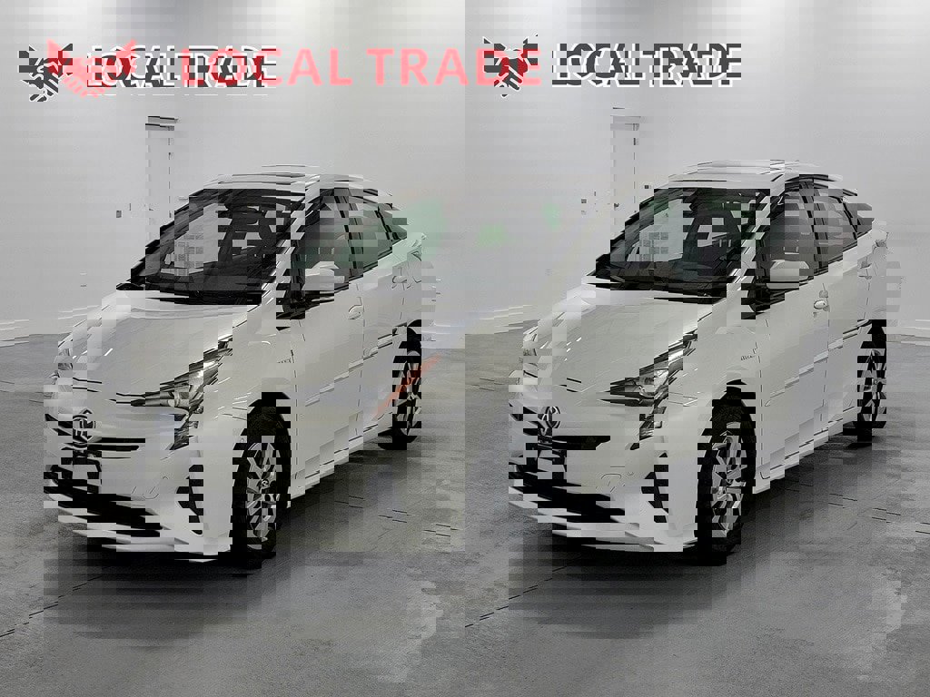 Used 2018 Toyota Prius Four w/ Advanced Technology Package image 4