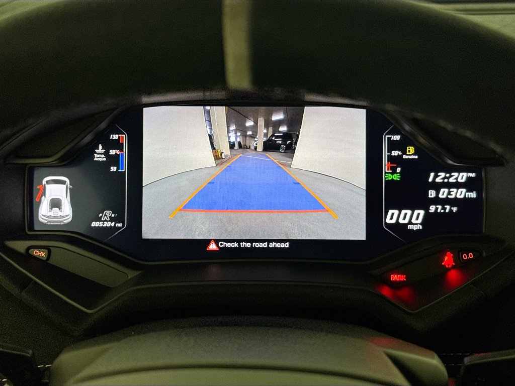 Used 2018 Lamborghini Huracan Performante AWD/4WD image 14