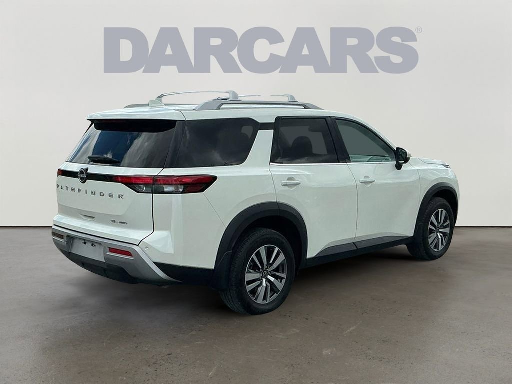 Used 2024 Nissan Pathfinder SL image 7