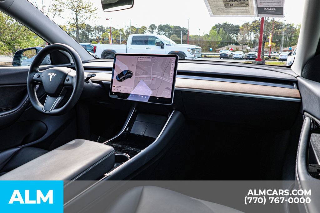 Used 2021 Tesla Model Y Long Range image 30