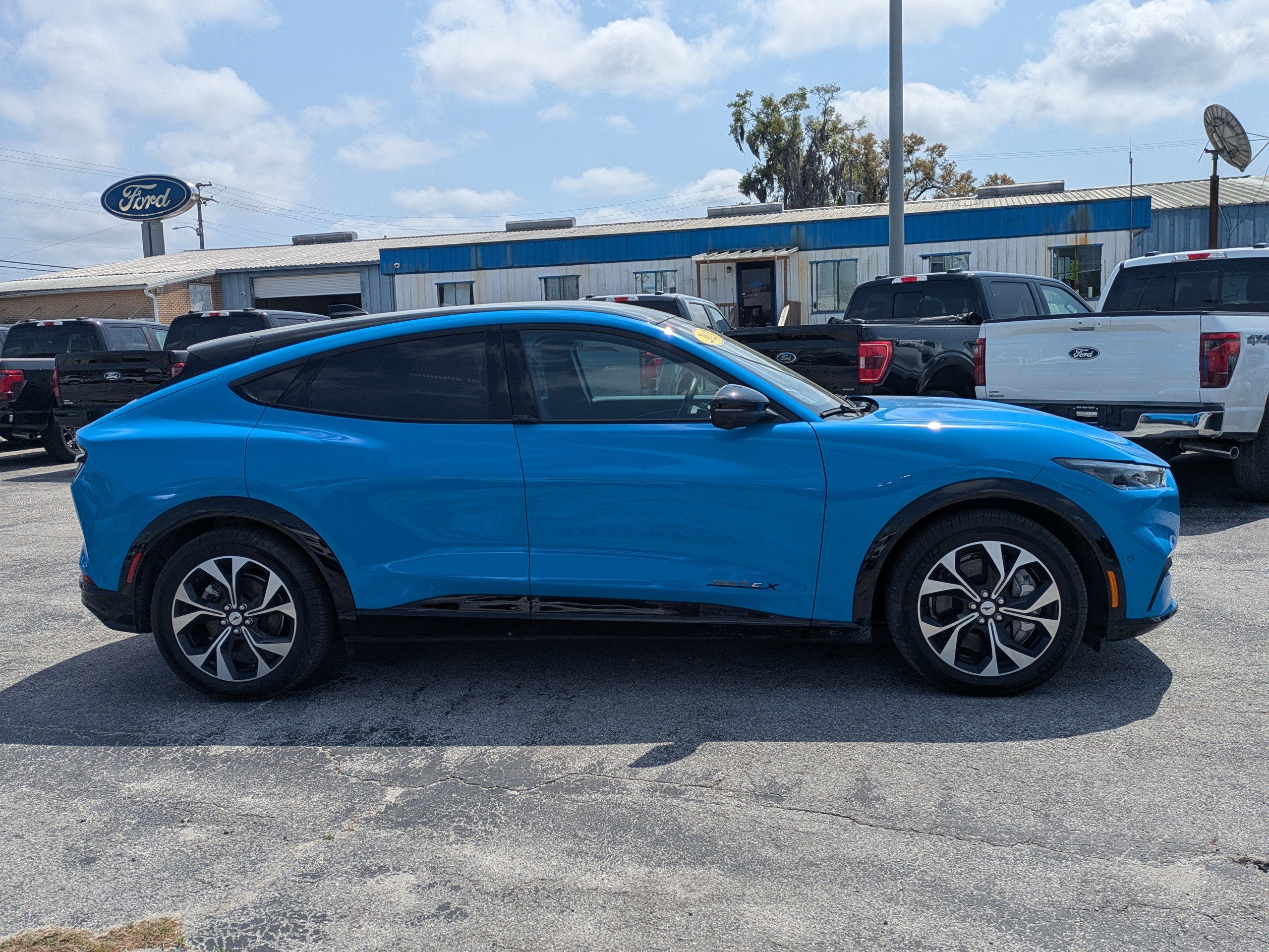 Used 2023 Ford Mustang Mach-E Premium RWD image 3
