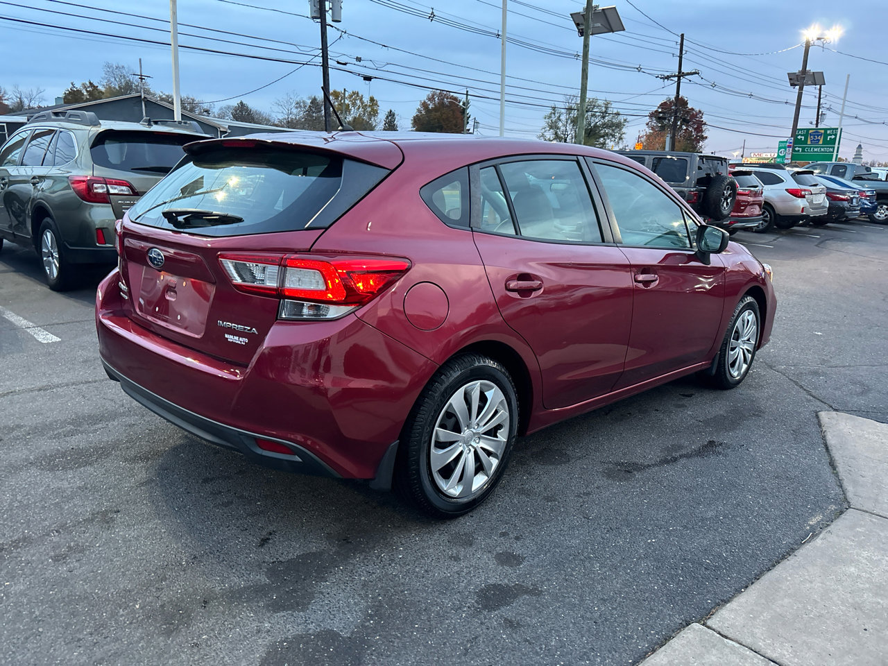Used 2018 Subaru Impreza 2.0i image 9