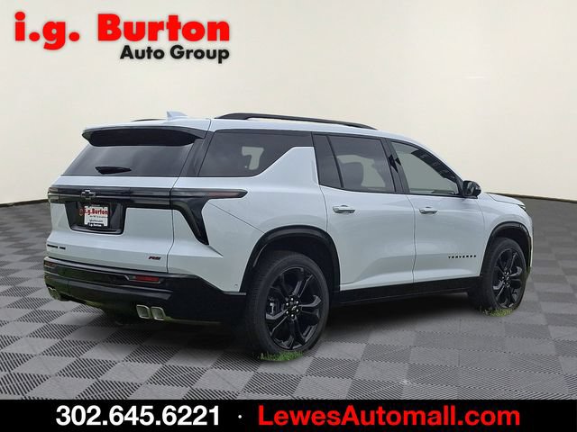 New 2027 Chevrolet Traverse RS w/ LPO, Floor Liner Package AWD/4WD image 4