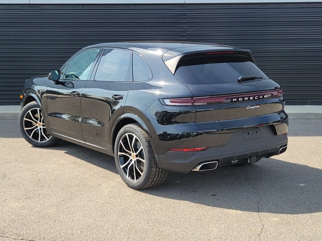 New 2026 Porsche Cayenne AWD/4WD image 3