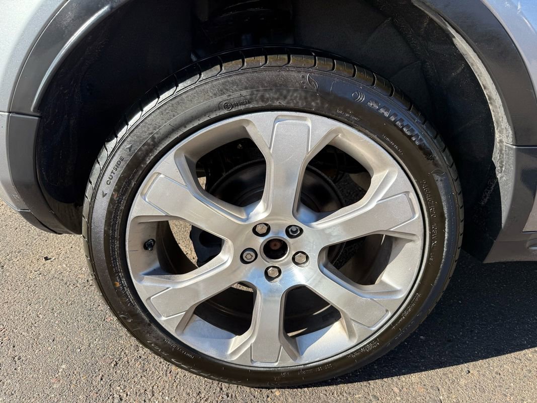 Used 2014 Land Rover Range Rover Evoque Dynamic image 10