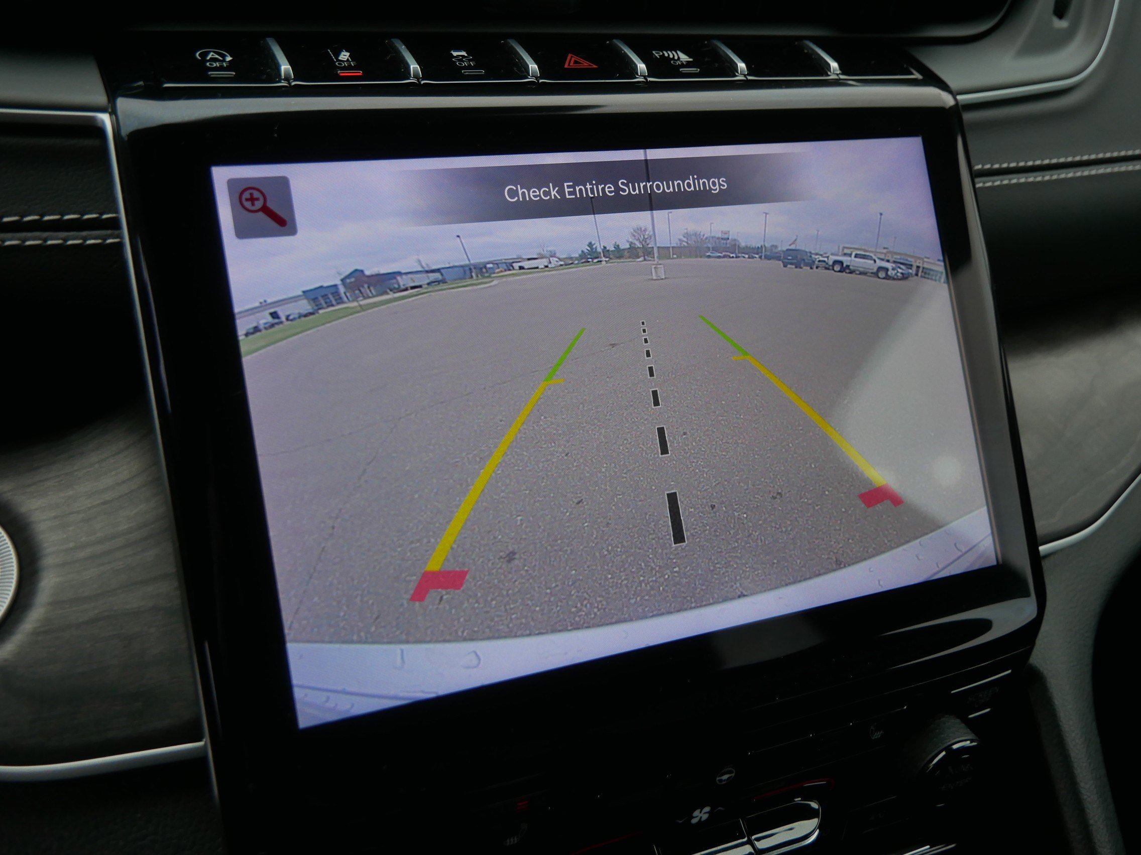 Used 2024 Jeep Grand Cherokee Limited w/ Trailer Tow Package image 34