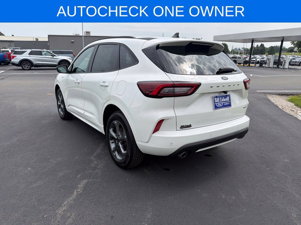 Certified 2023 Ford Escape ST-Line w/ Tech Pack #1 AWD/4WD image 6