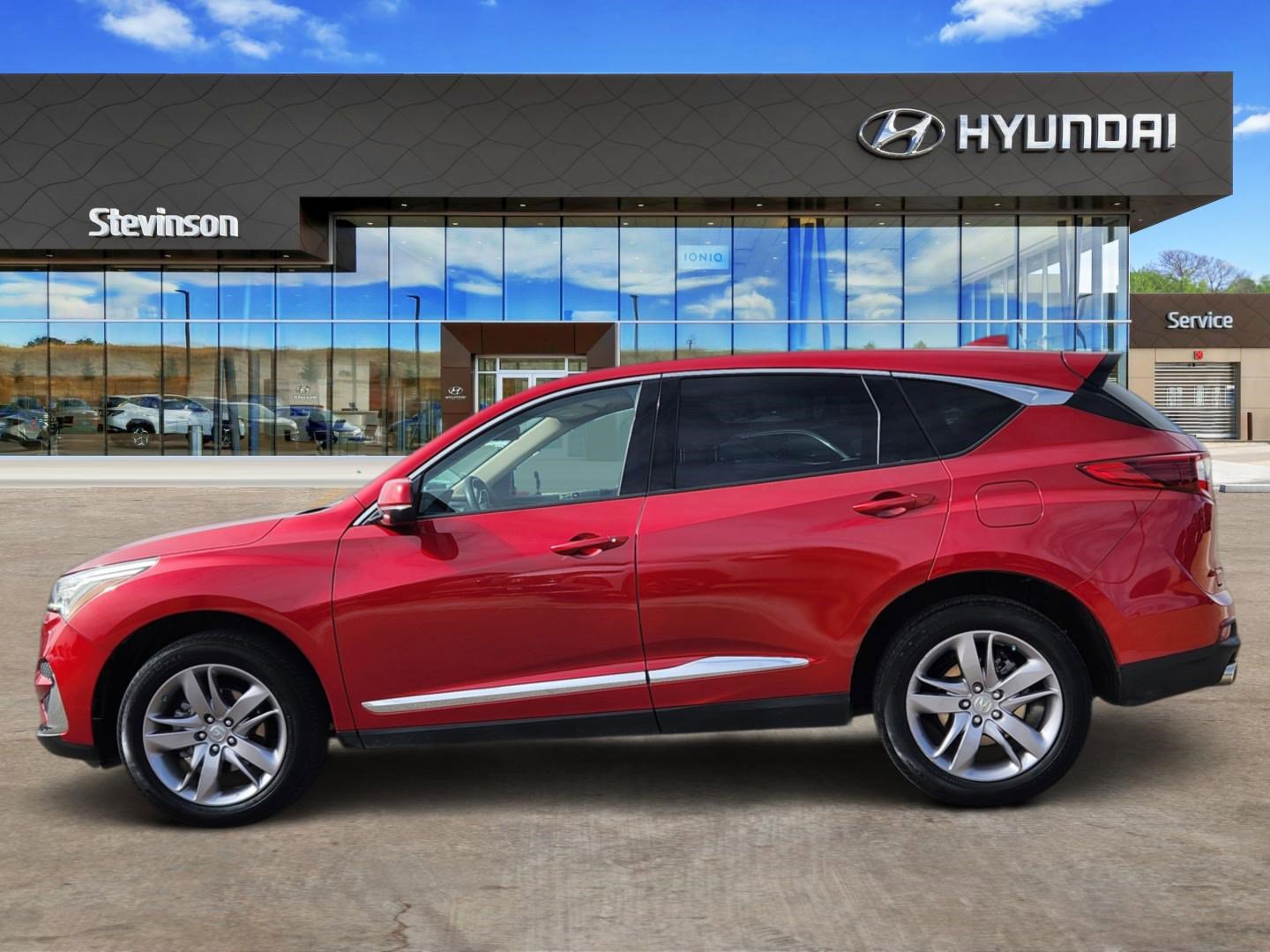 Used 2020 Acura RDX AWD w/ Advance Package image 2