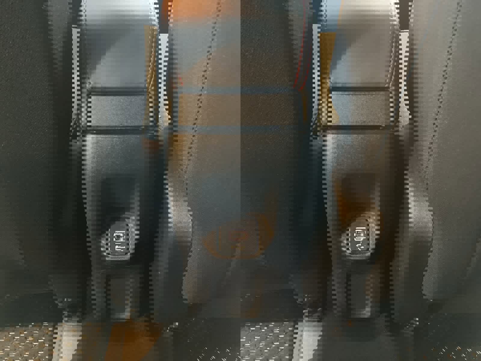 Used 2023 Jeep Renegade Trailhawk image 25