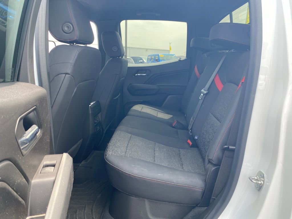 Used 2024 Chevrolet Colorado Z71 w/ Z71 Convenience Package 2 image 22