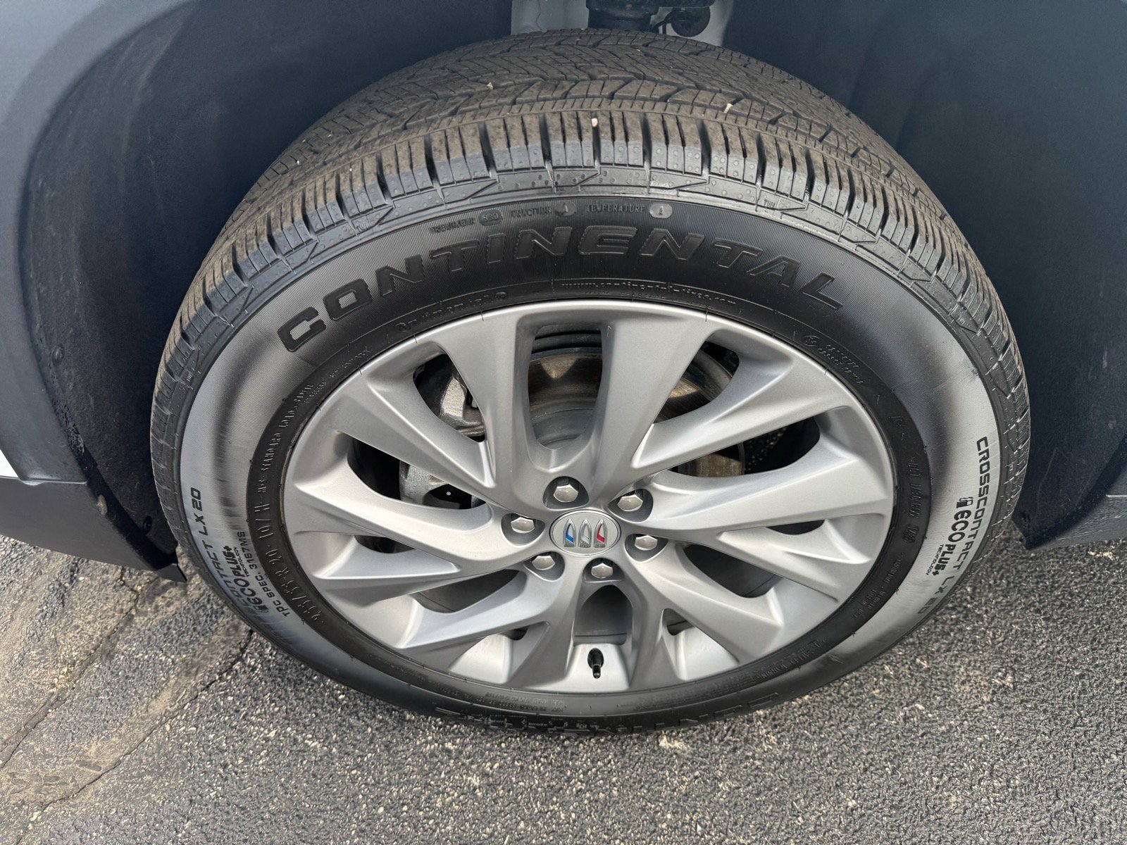Used 2025 Buick Enclave Preferred FWD image 10