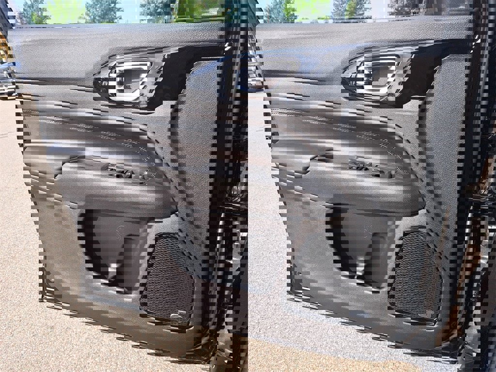 New 2026 Jeep Compass Limited w/ Sun, Sound & Navigation Group image 27