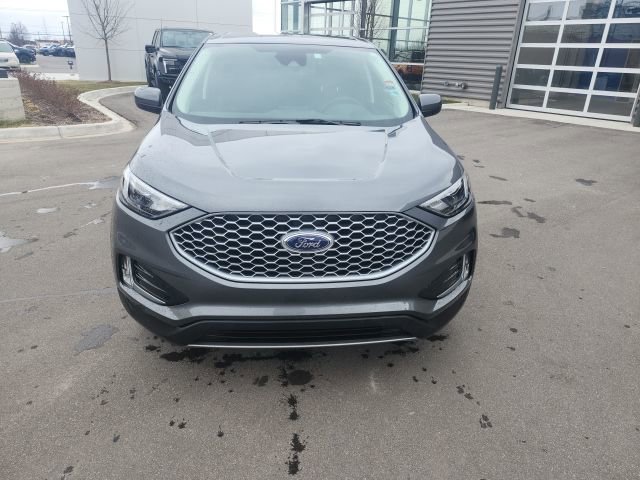 Used 2024 Ford Edge SEL w/ Convenience Package AWD/4WD image 2