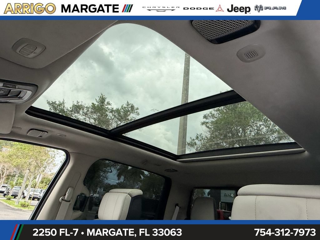 Used 2025 RAM 1500 Tungsten AWD/4WD image 22