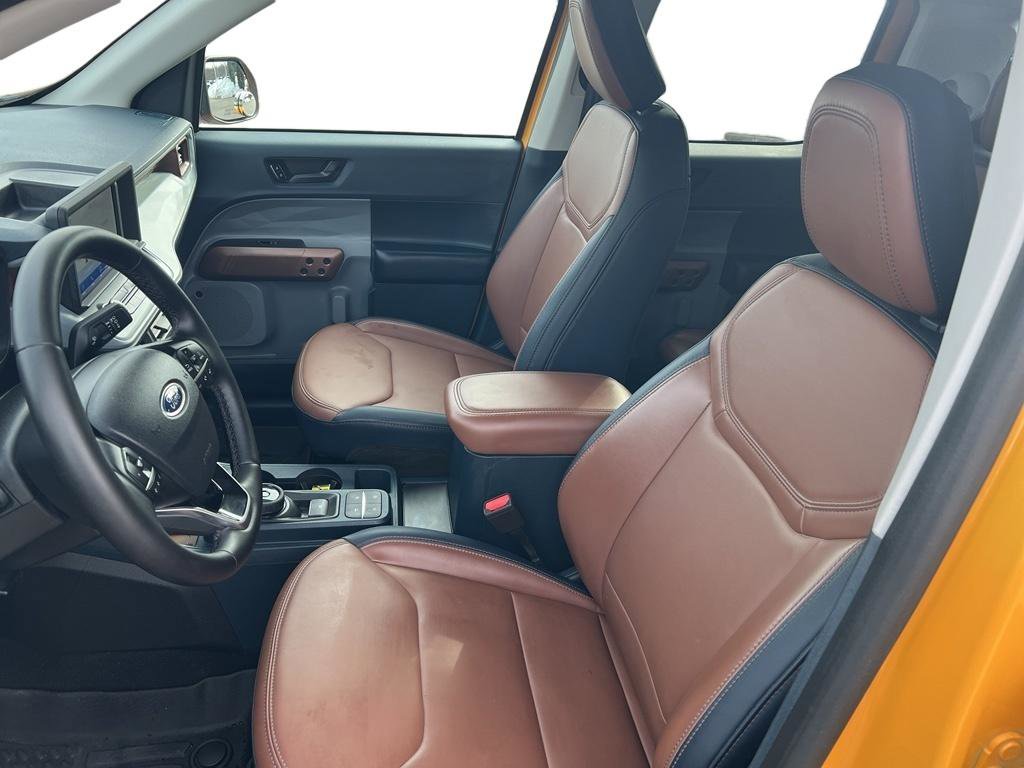 Used 2023 Ford Maverick Lariat w/ Lariat Luxury Package image 18