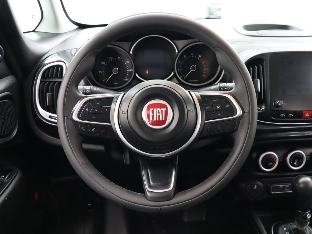 Used 2019 FIAT 500L Trekking FWD image 16