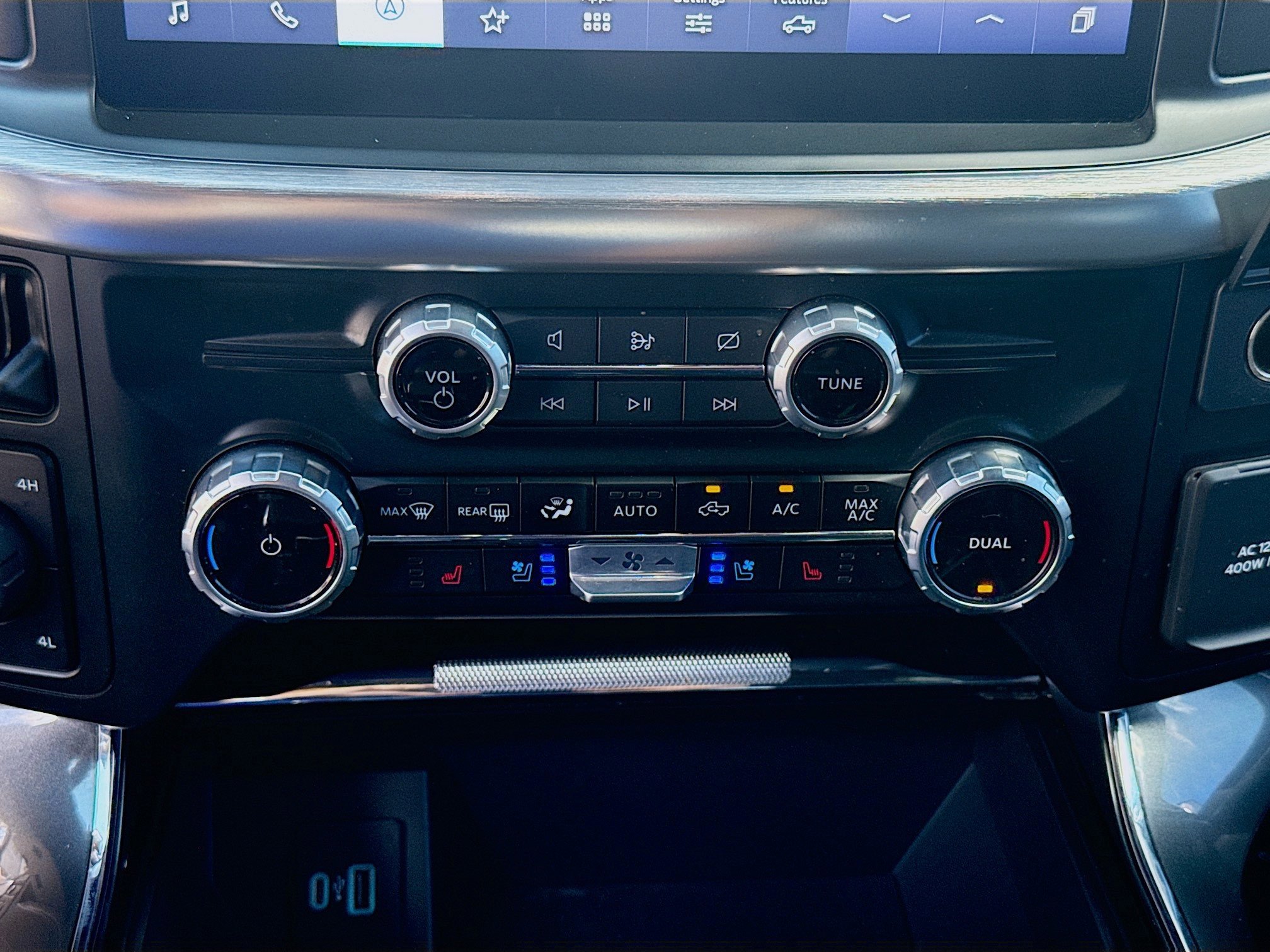 Used 2023 Ford F150 Lariat image 15