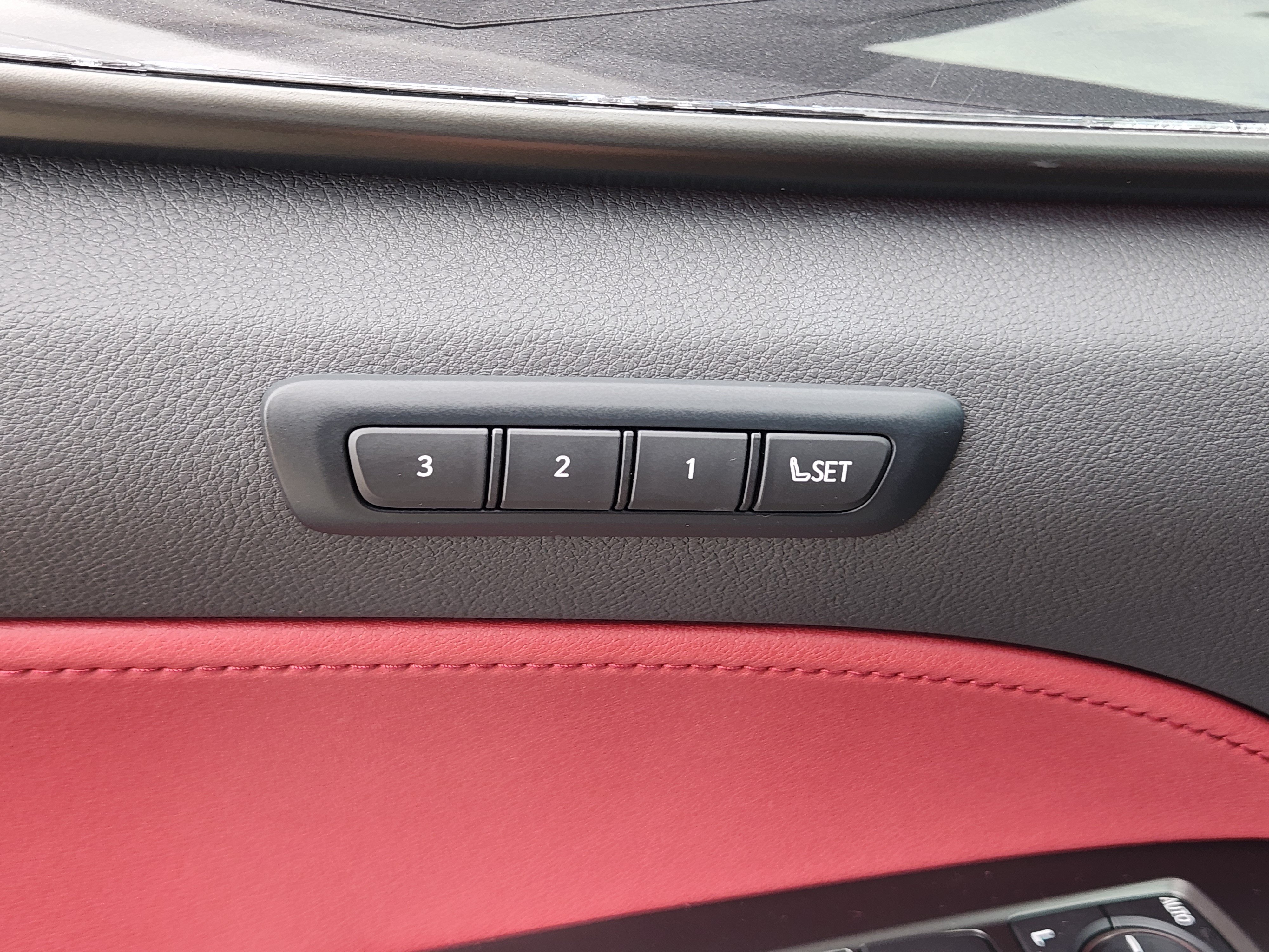 Certified 2025 Lexus NX 350 AWD w/ Accessory Package (2T) image 19