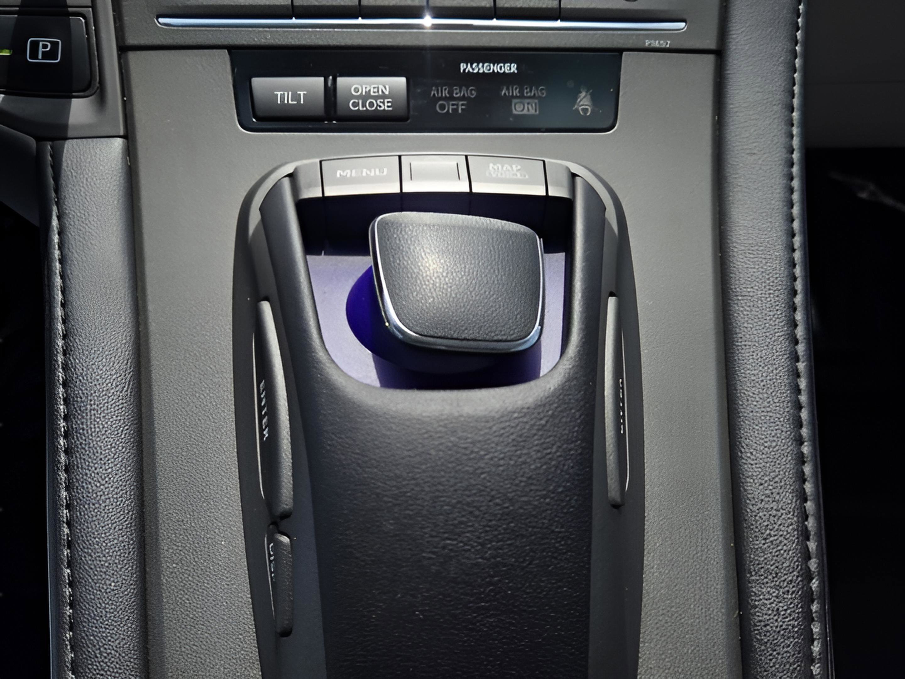 Used 2010 Lexus HS 250h image 16