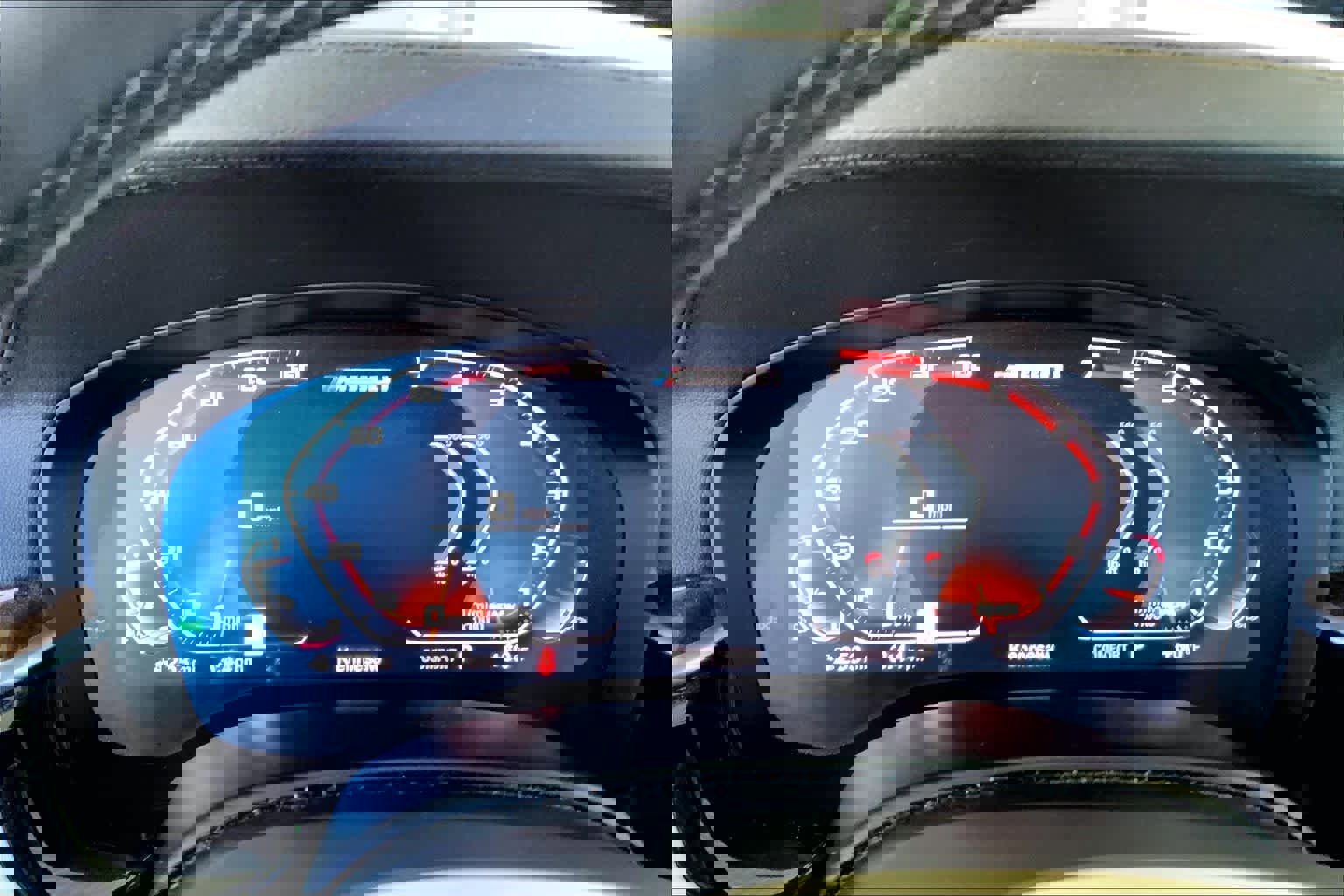 Used 2020 BMW M550i xDrive w/ Dynamic Handling Package image 26