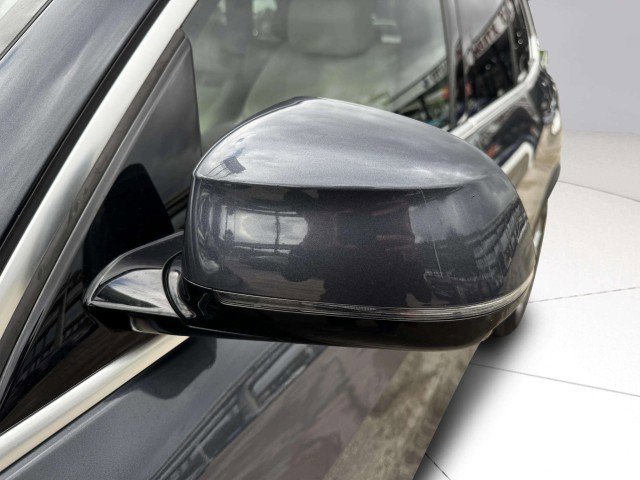 Used 2021 BMW X5 xDrive40i w/ Premium Package image 14