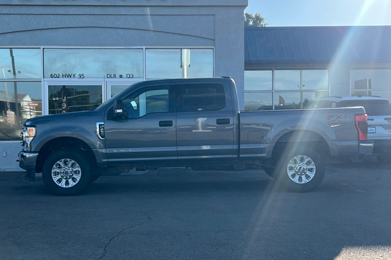 Used 2022 Ford F250 XLT w/ FX4 Off-Road Package image 8