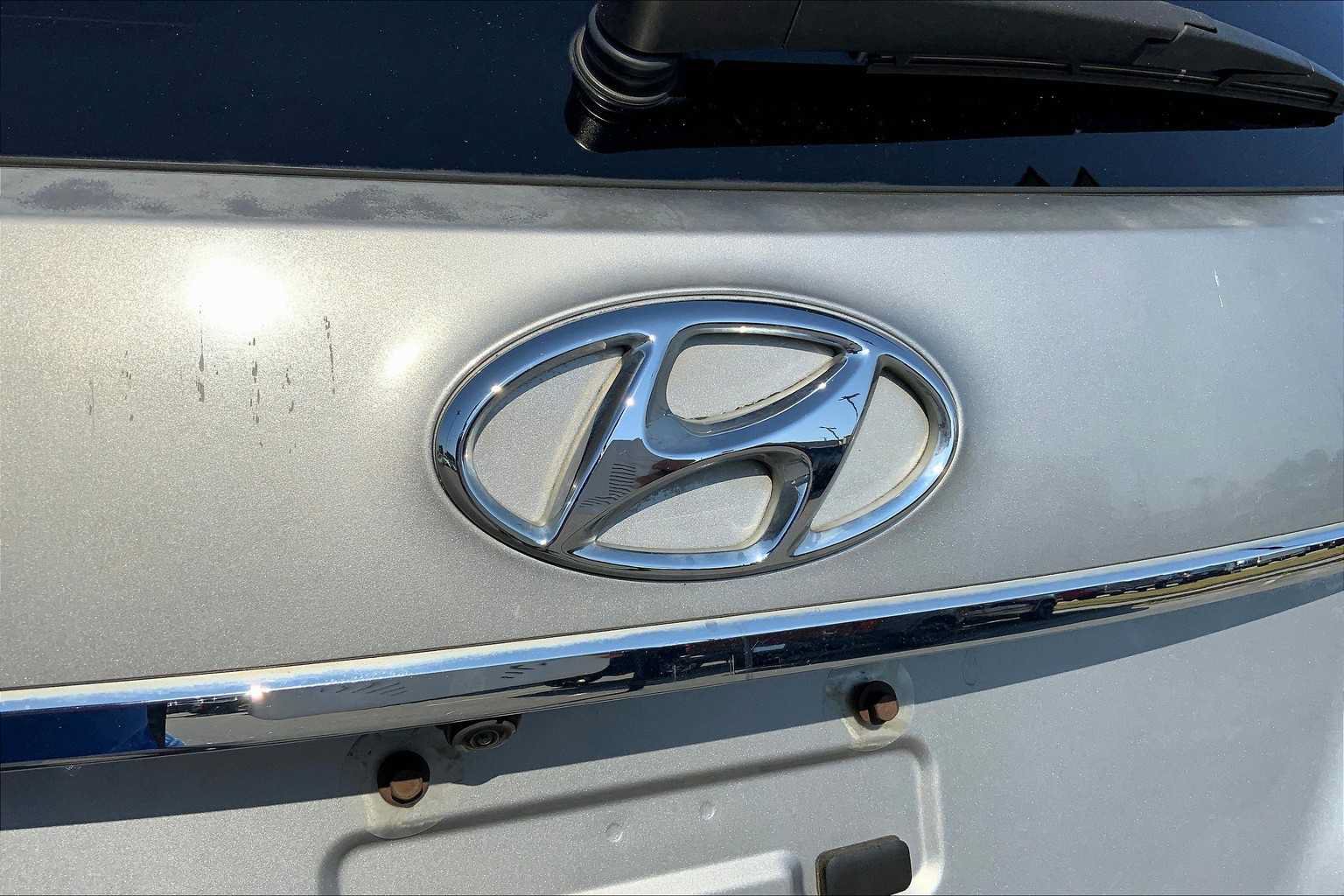 Used 2017 Hyundai Santa Fe Limited AWD/4WD image 31