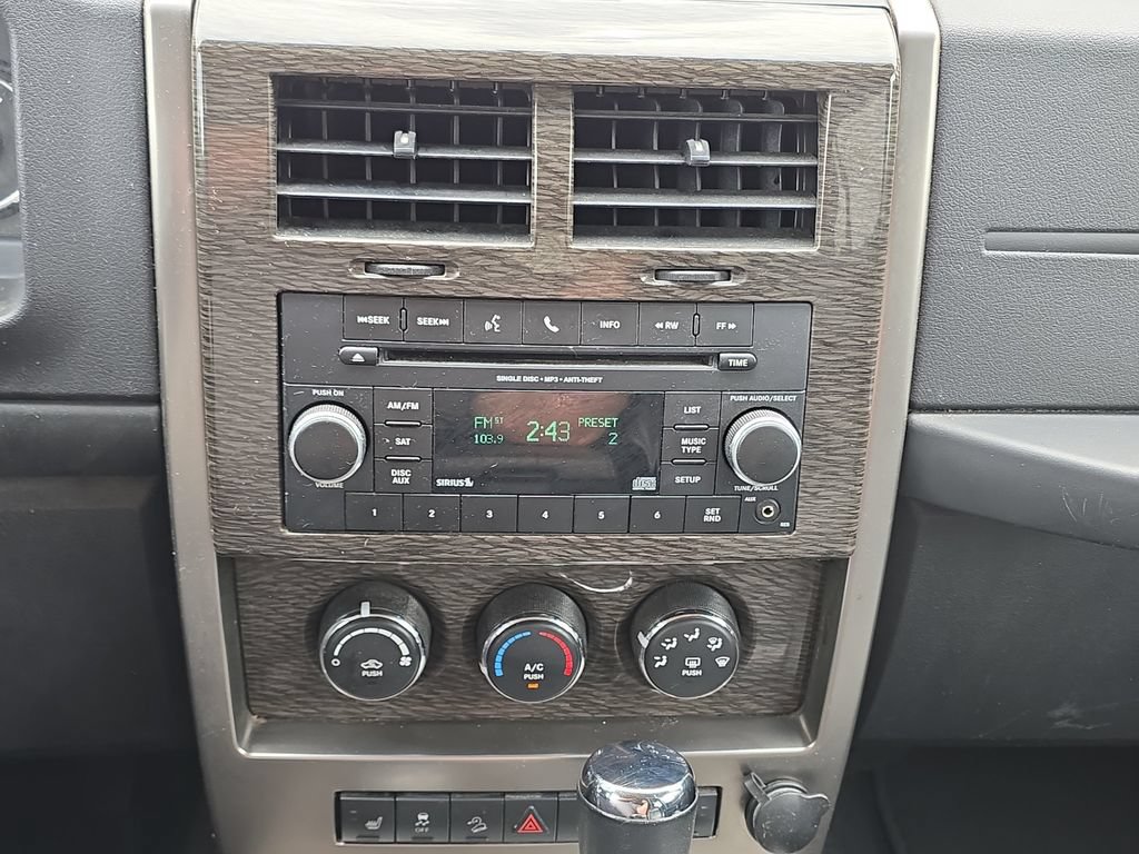 Used 2012 Jeep Liberty Limited Jet AWD/4WD image 21