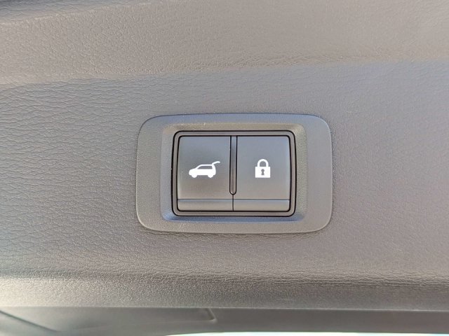 Used 2024 Mitsubishi Outlander SE FWD image 14
