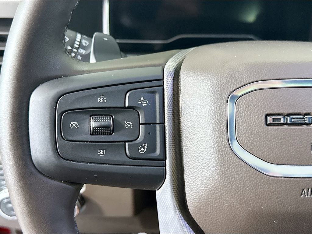 Used 2024 GMC Sierra 1500 Denali w/ Denali Reserve Package AWD/4WD image 11