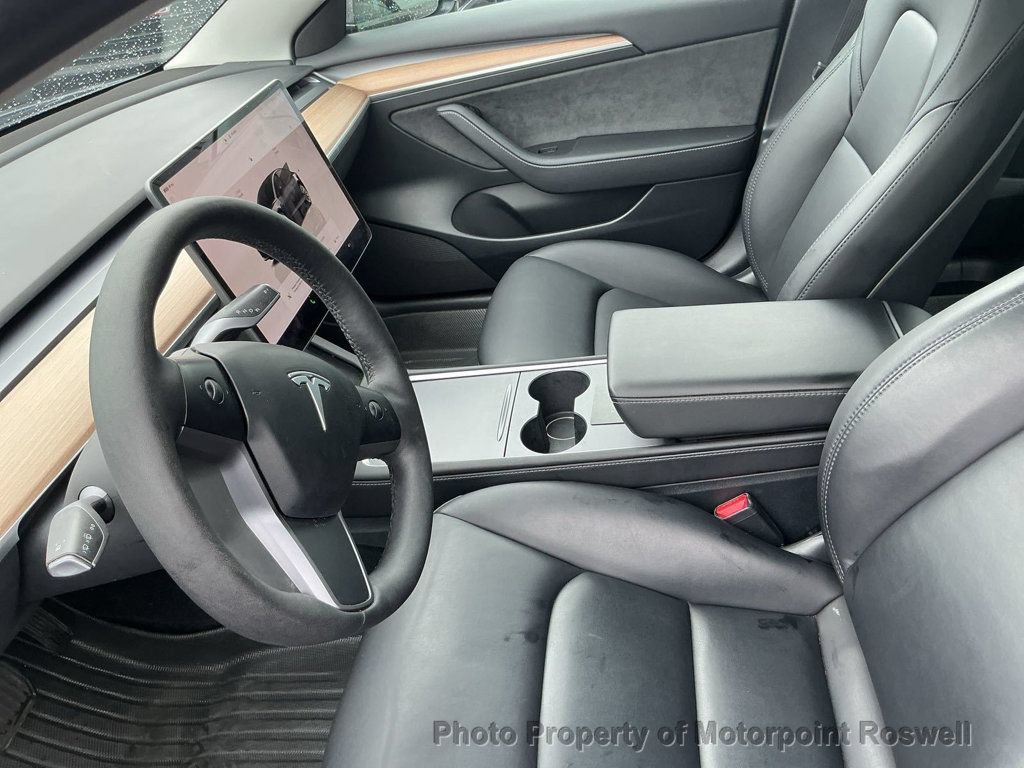 Used 2023 Tesla Model 3 Standard Range RWD image 2