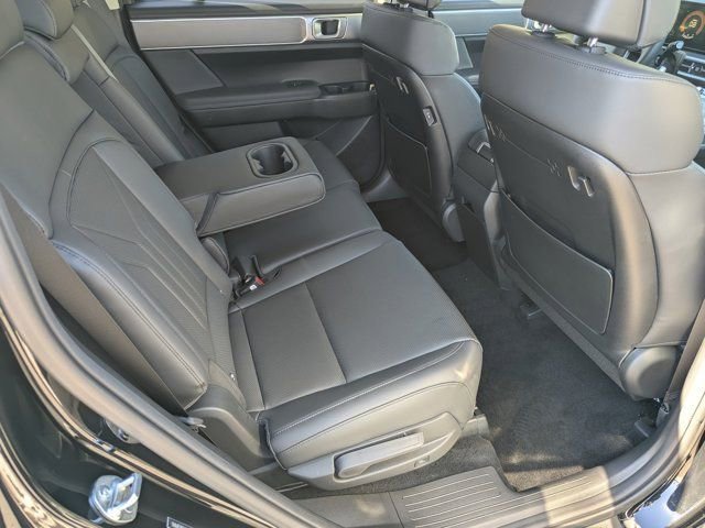 Used 2026 Hyundai Santa Fe SEL image 14