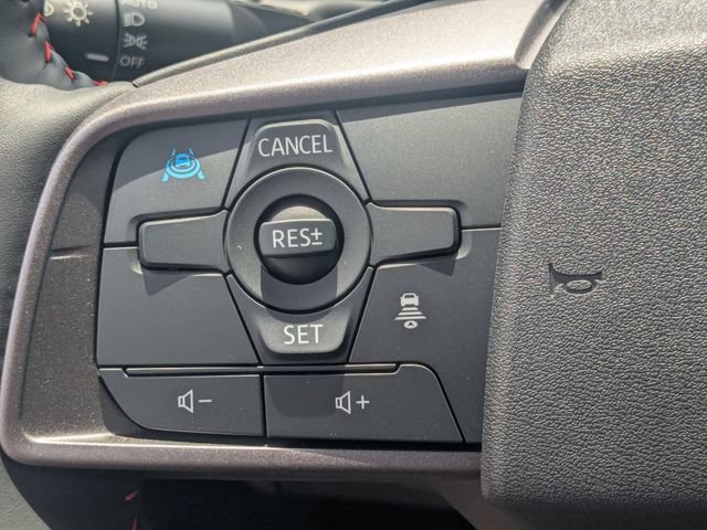 New 2026 Nissan Sentra SR w/ SR Premium Package FWD image 17