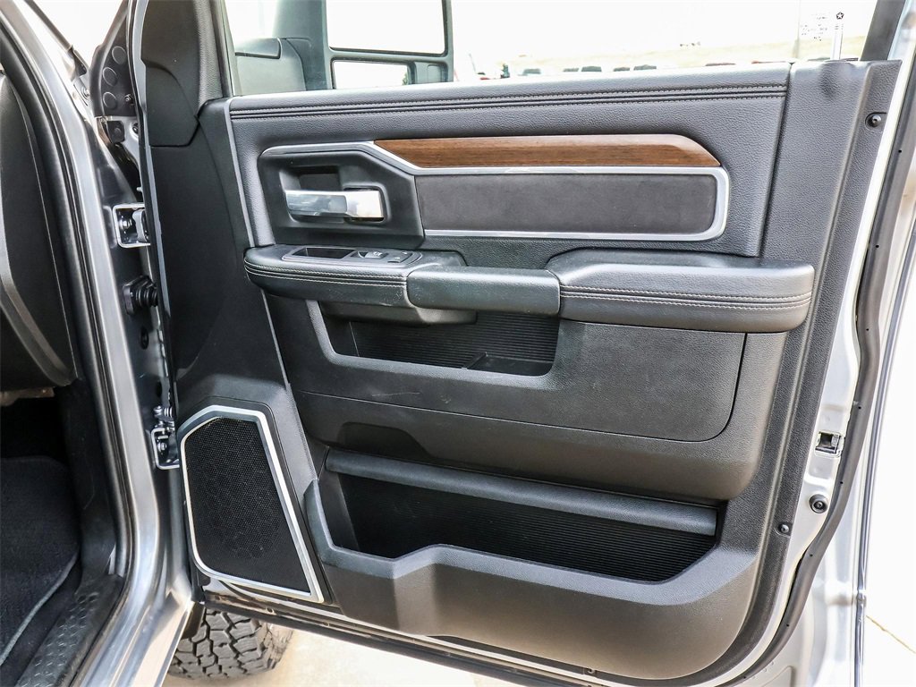 Used 2024 RAM 2500 Laramie image 19