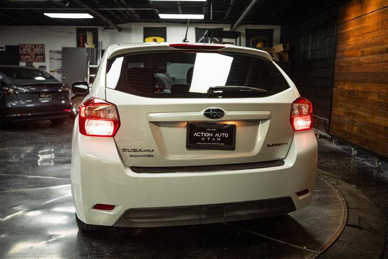 Used 2012 Subaru Impreza 2.0i image 6