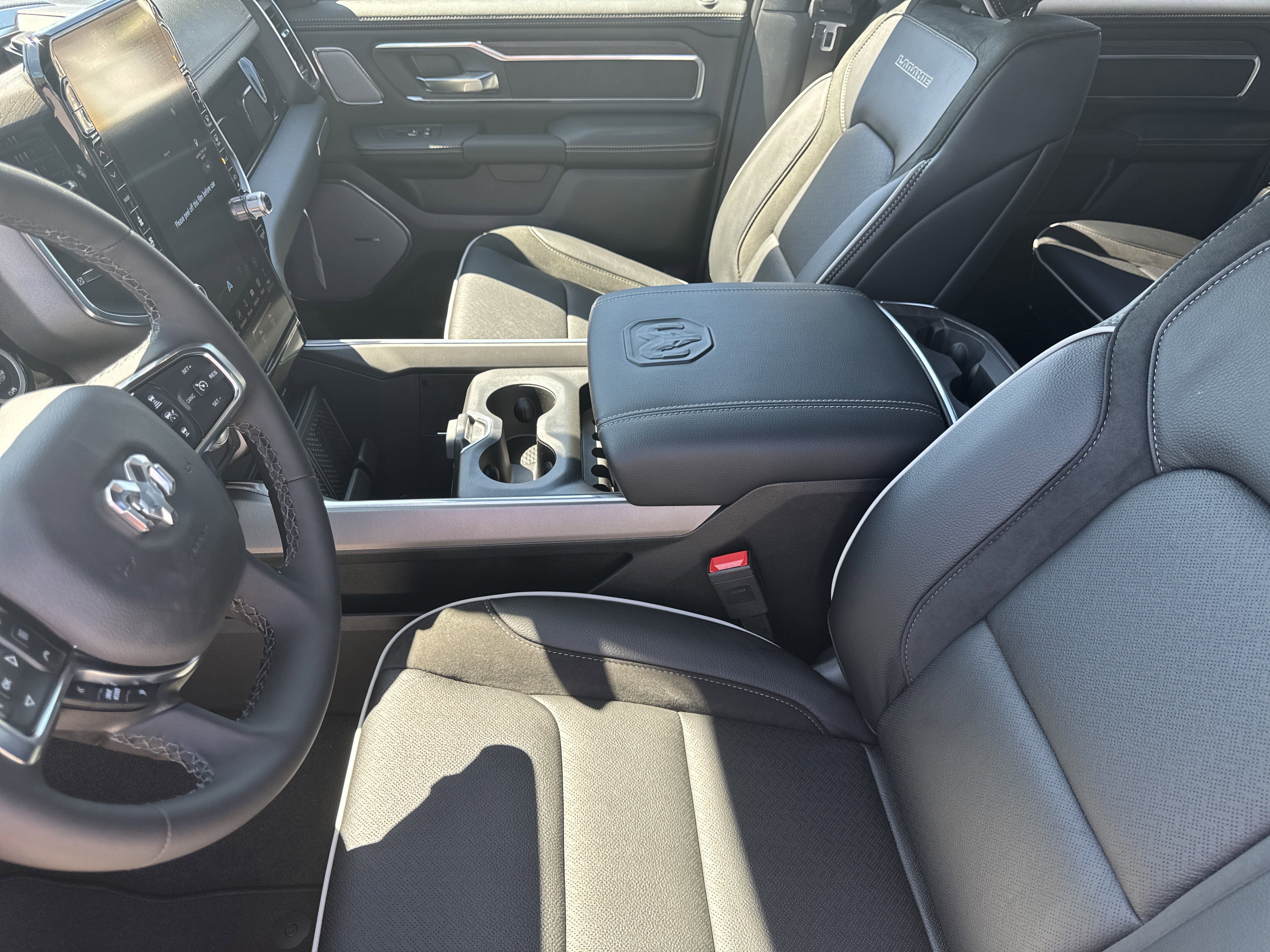 New 2026 RAM 1500 Laramie image 7