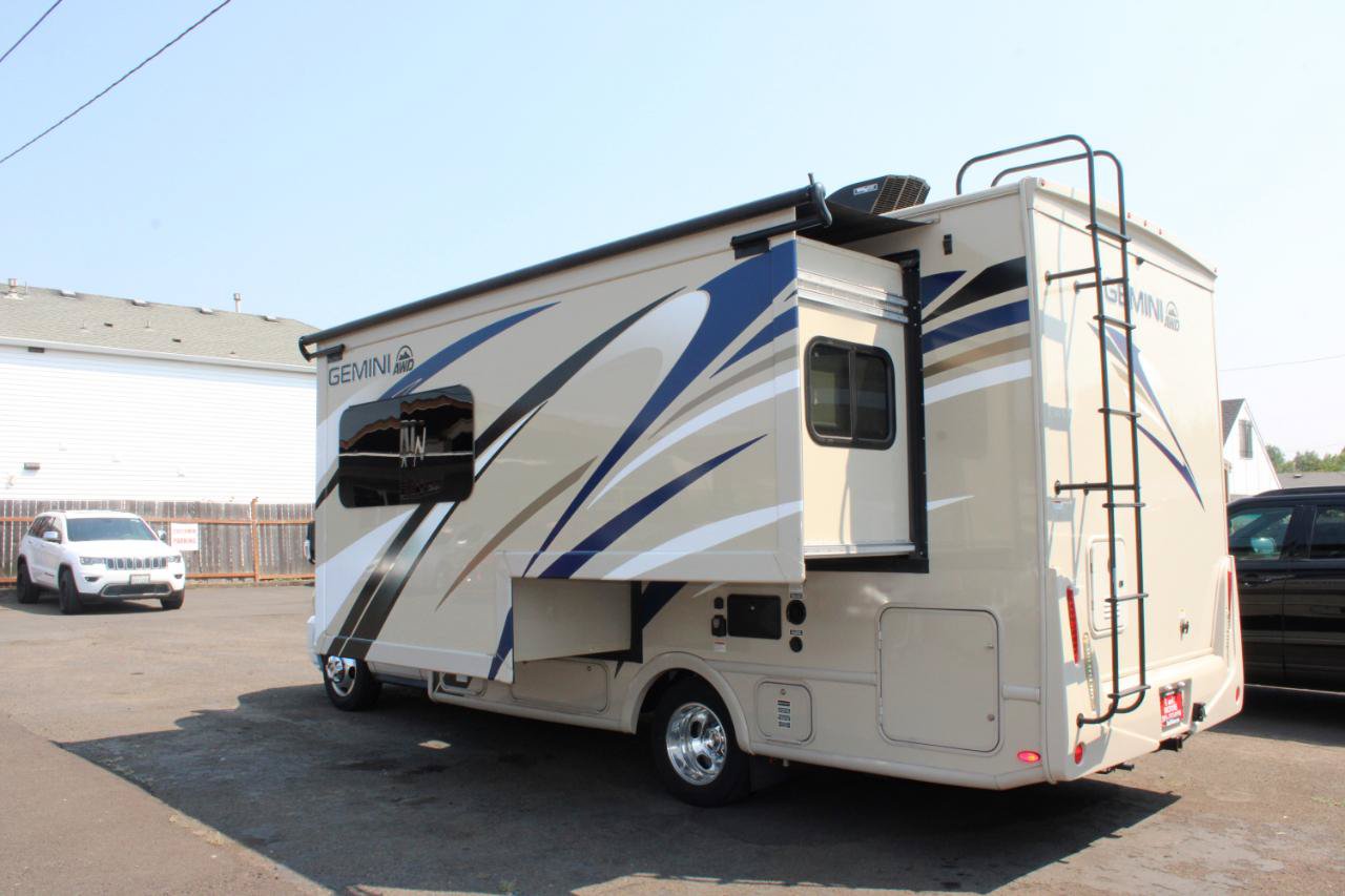 Used 2020 Ford Transit 350 138 Low Roof DRW AWD w/ Motorhome Prep Package image 6