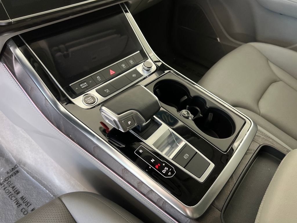 Used 2022 Audi Q7 3.0T Premium Plus AWD/4WD image 26