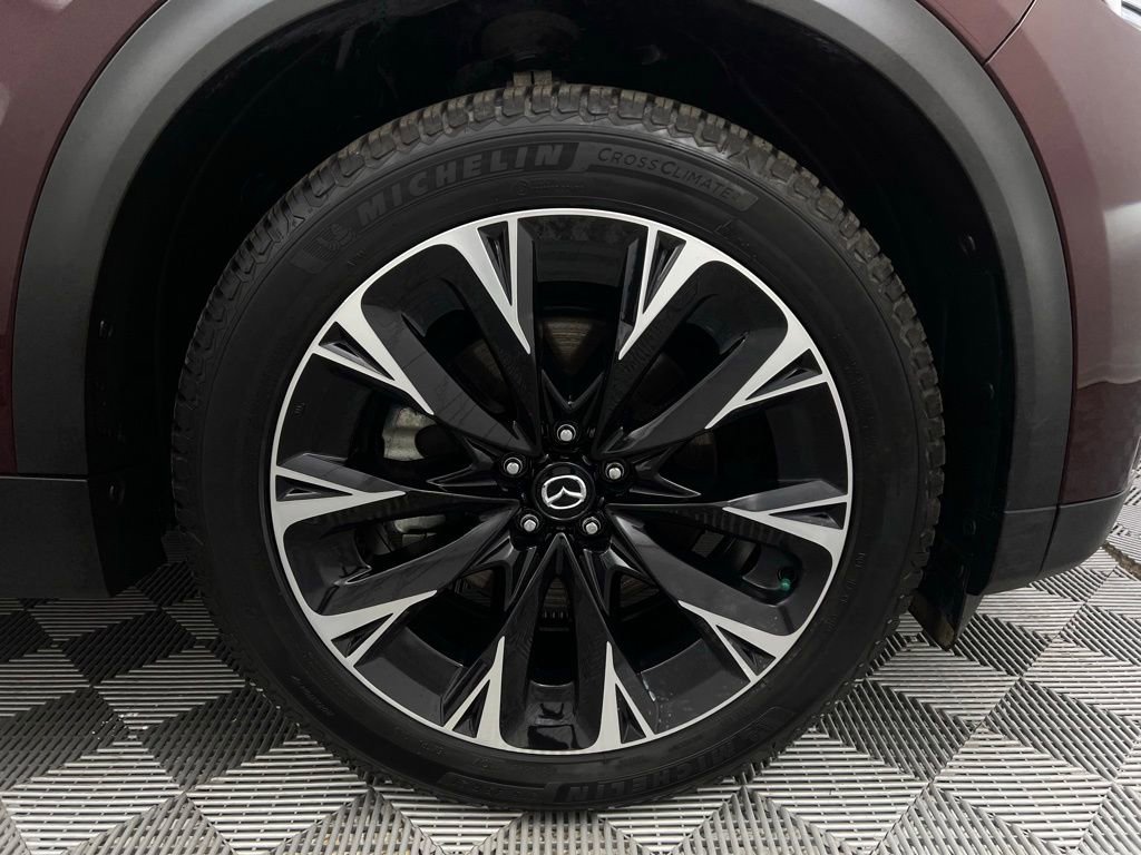 Used 2024 MAZDA CX-90 Plug-In Hybrid w/ Premium Pkg image 37