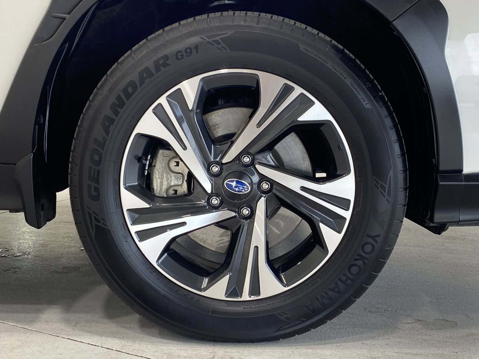 Used 2024 Subaru Crosstrek 2.0i Premium image 10