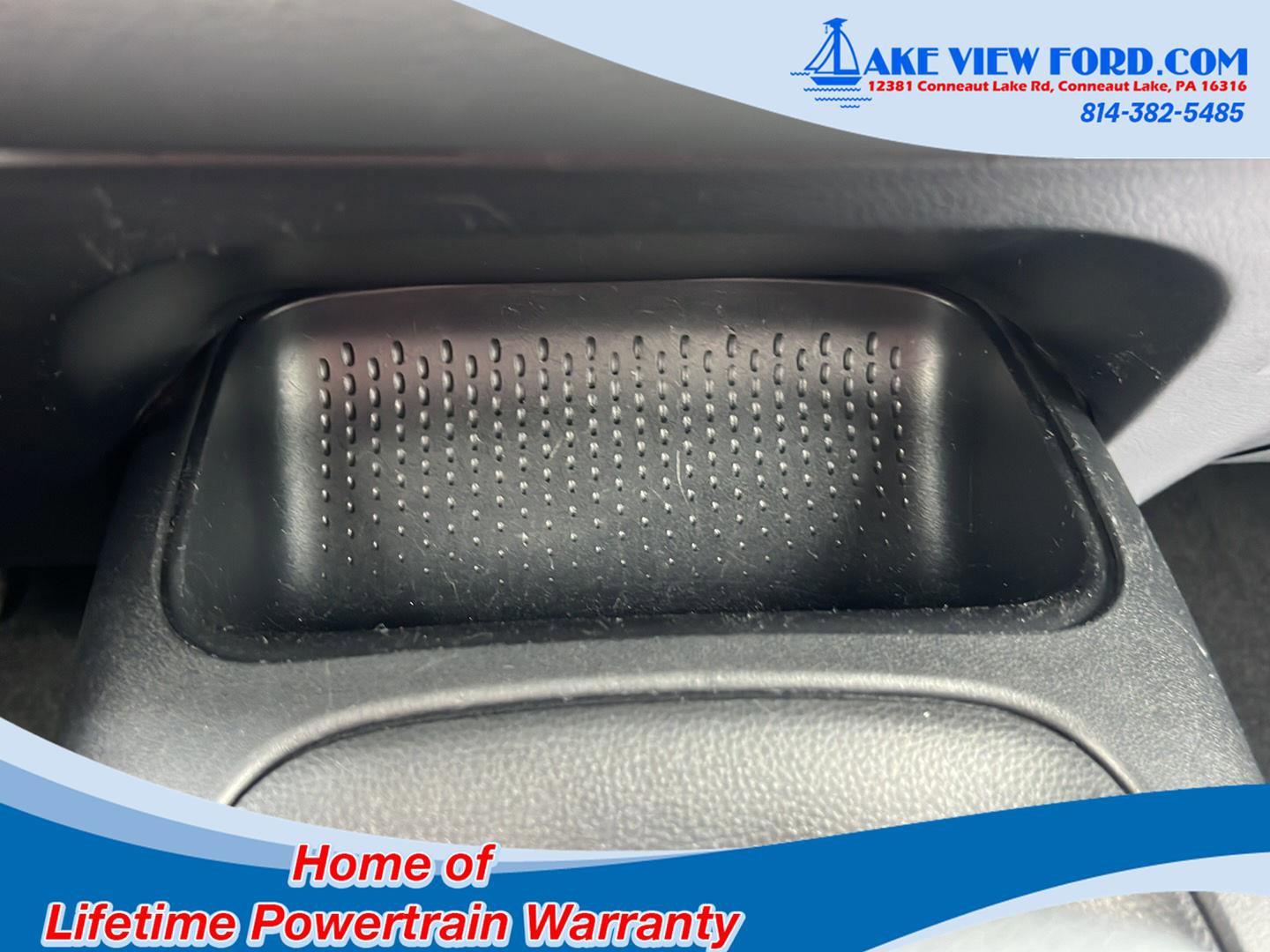 Used 2021 Toyota Corolla LE w/ Carpet Mat Package (TMS) FWD image 30